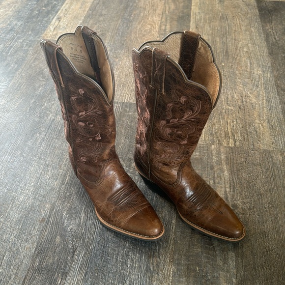 Twisted boots tooled leather cowboy boots - Picture 1 of 8